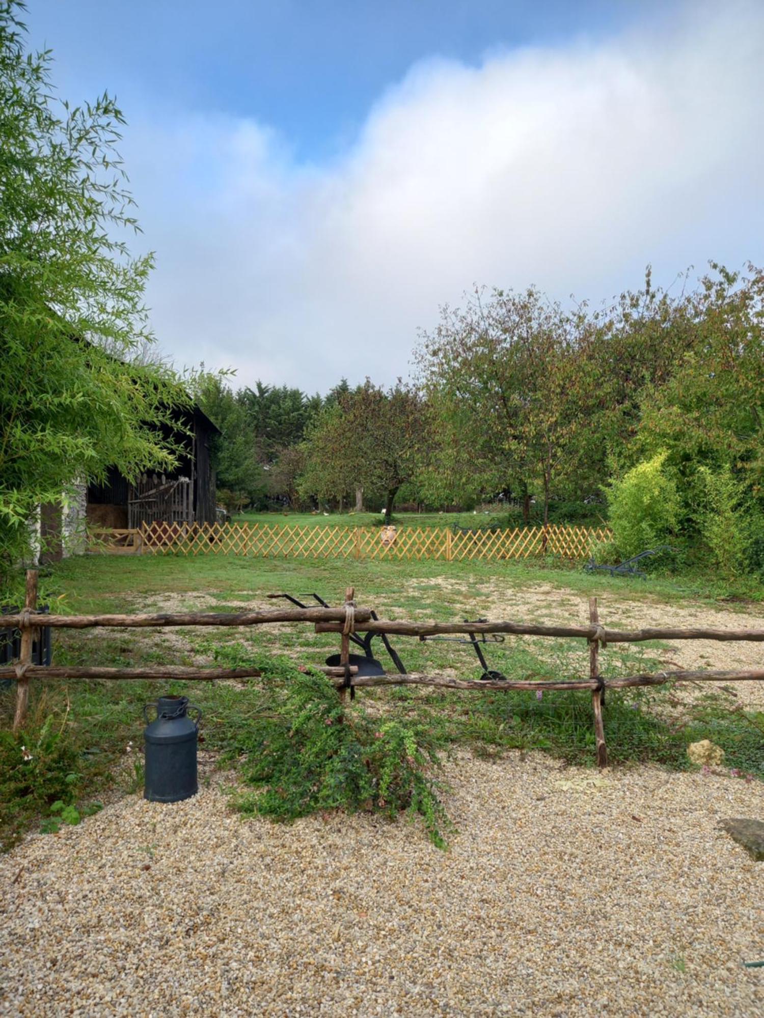 L'Ecole Buissonniere Villa Noyant-la-Plaine Luaran gambar